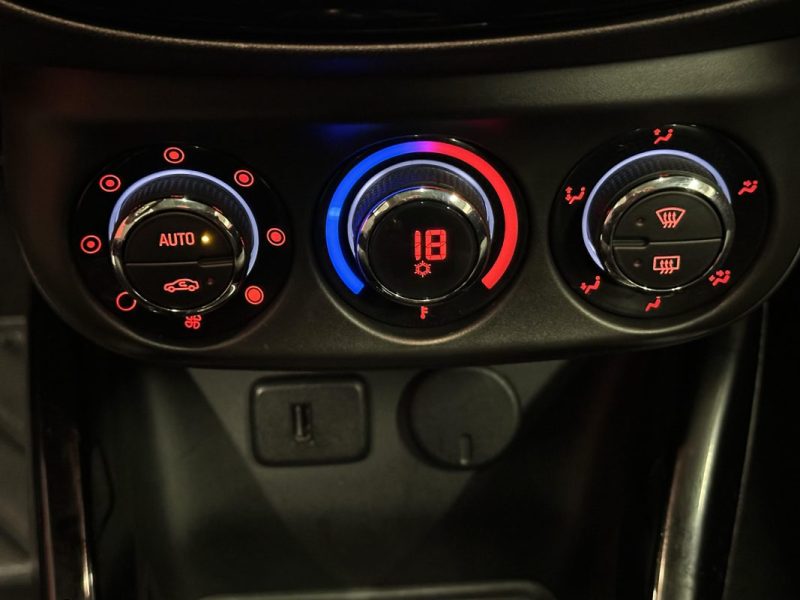 OPEL ADAM 1.4 TWINPORT 87CH GLAM - Très bon état - Garantie 6 mois - Chaine de distribution - 