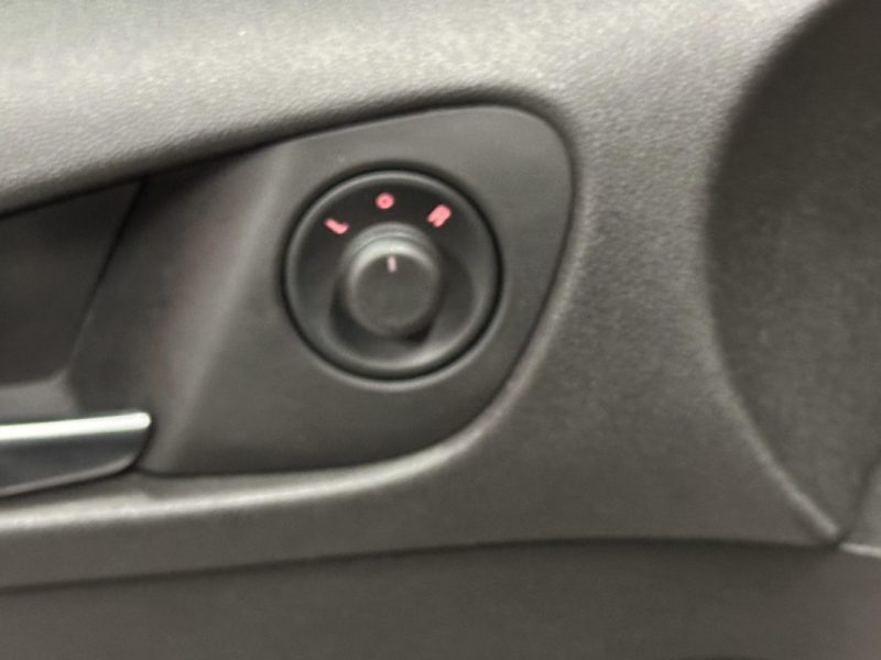 OPEL ADAM 1.4 TWINPORT 87CH GLAM - Très bon état - Garantie 6 mois - Chaine de distribution - 