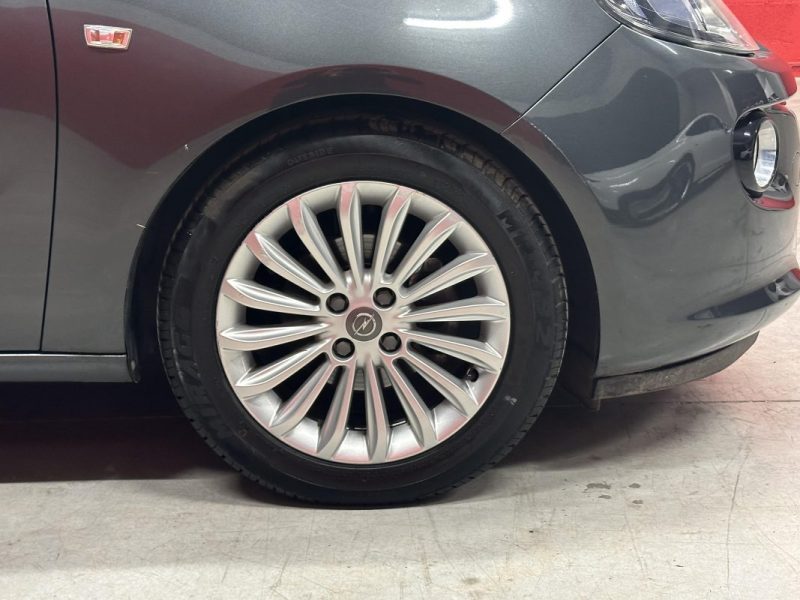 OPEL ADAM 1.4 TWINPORT 87CH GLAM - Très bon état - Garantie 6 mois - Chaine de distribution - 