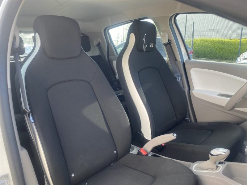 RENAULT ZOE R92 LIFE / Location De Batterie - Moteur Electrique Neuf - Radar De Recul