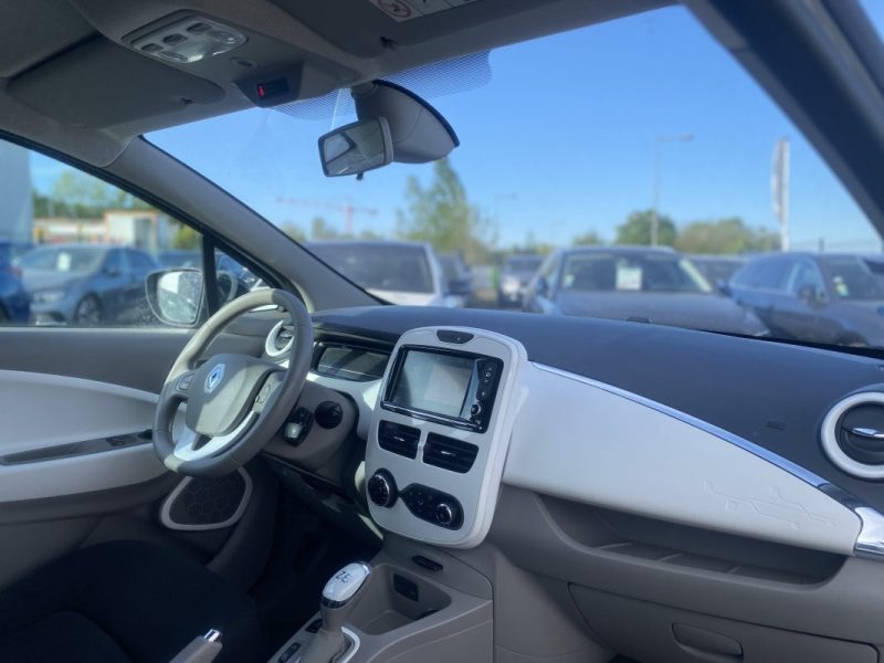 RENAULT ZOE R92 LIFE / Location De Batterie - Moteur Electrique Neuf - Radar De Recul
