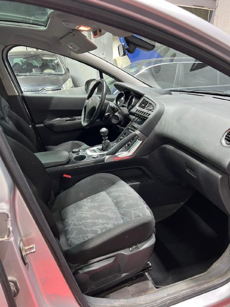 PEUGEOT 3008 PREMIUM, 1ERE MAIN ✋️ MONOSPACE 1.6 HDI 2011, Garantie, Toit Panoramique, Climatisation