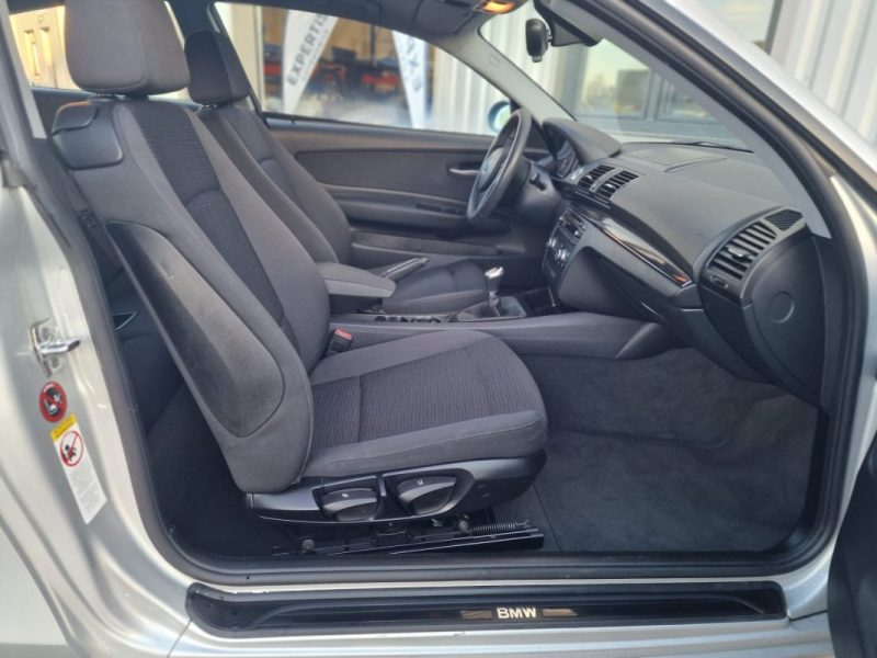 BMW SERIE 1 E81 118i 143 CV PACK CONFORT