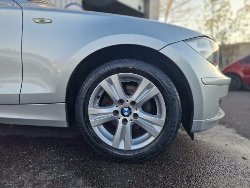 BMW SERIE 1 E81 118i 143 CV PACK CONFORT