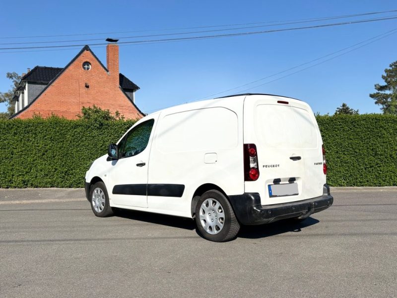 ✅ 4160€ HT Très Beau PEUGEOT PARTNER 3 PLACES 1.6 HDI PACK CLIM // Distribution à jour