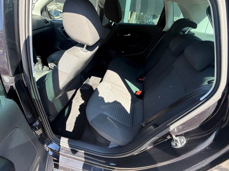 VOLKSWAGEN POLO 1.6 TDI 90 CONFORTLINE - 1ER MAIN