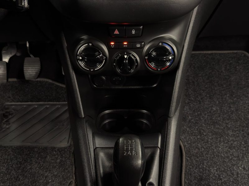 PEUGEOT 208 PHASE 2 II ALLURE 1.2 82 Cv 5 PORTES / ECRAN TACTILE CRIT AIR 1  - GARANTIE 1 AN