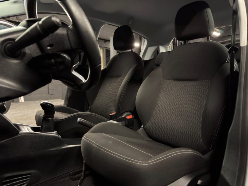 PEUGEOT 208 PHASE 2 II ALLURE 1.2 82 Cv 5 PORTES / ECRAN TACTILE CRIT AIR 1  - GARANTIE 1 AN