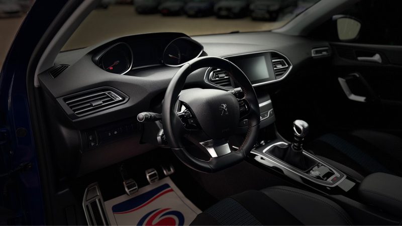 PEUGEOT 308 II 1.2 E THP  130CH TECH EDITION  2019