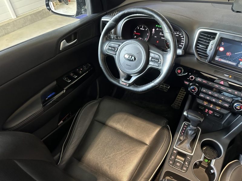 KIA SPORTAGE  1.7 CRDI 141 CH GT LINE / TOIT OUVRANT / 1ER MAIN  2018