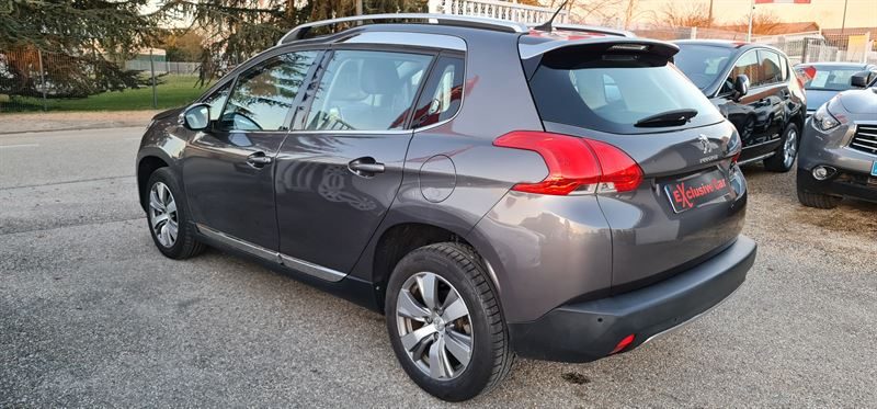Peugeot 2008 2013 1.6L HDi 92cv Pack Allure