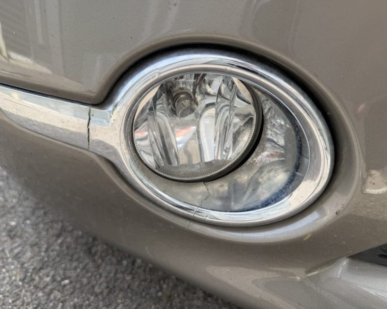 Peugeot 208 e-HDi 92ch Business Pack – Bon état - 2014 – 167 000 km – BVM5 – Gris Aluminium