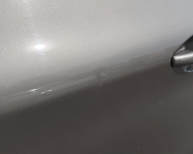 Peugeot 208 e-HDi 92ch Business Pack – Bon état - 2014 – 167 000 km – BVM5 – Gris Aluminium