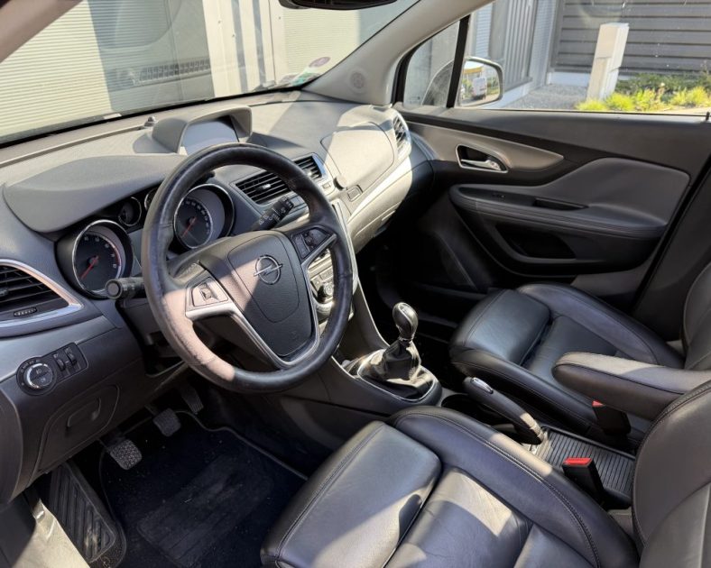 OPEL Mokka 140ch Essence - Cosmo Pack - Toit ouvrant - Caméra - Régulateur - ENTRETIEN COMPLET