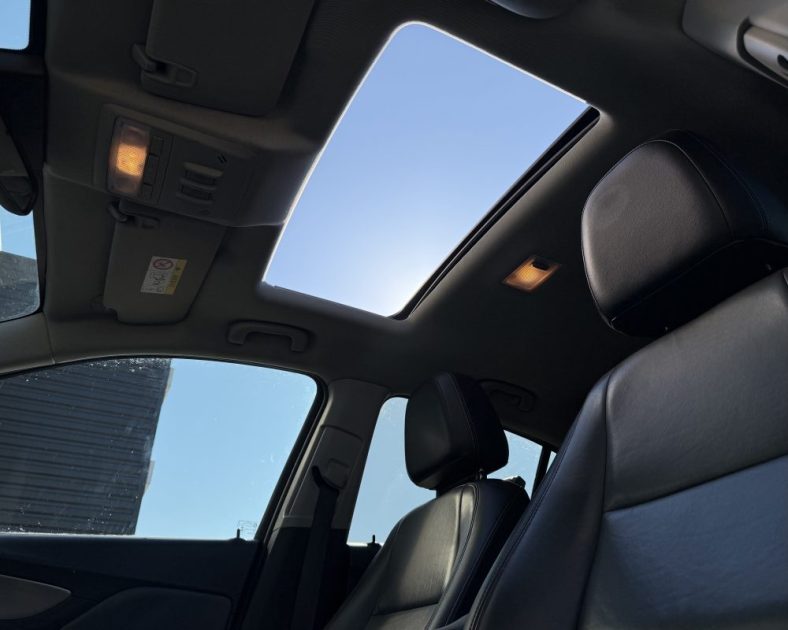 OPEL Mokka 140ch Essence - Cosmo Pack - Toit ouvrant - Caméra - Régulateur - ENTRETIEN COMPLET