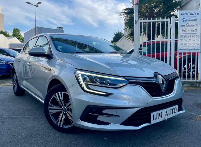 RENAULT MEGANE IV 1.5 Blue dCi 115ch EVOLUTION EDC *1ère MAIN* 2023
