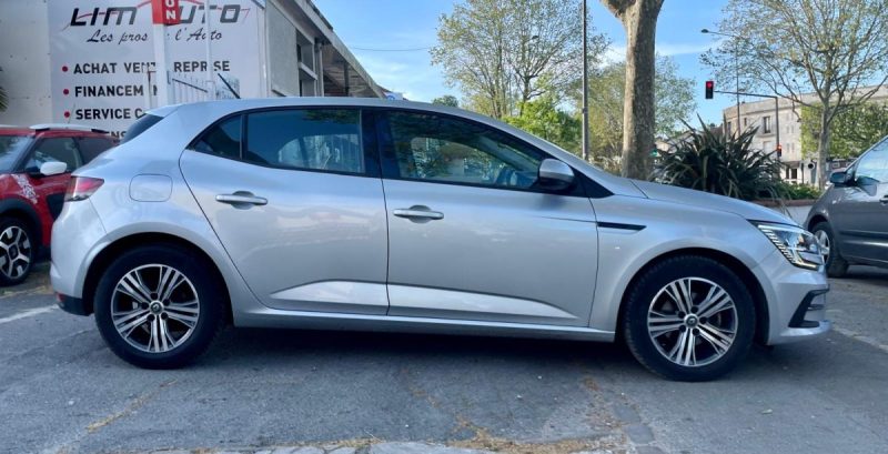 RENAULT MEGANE IV 1.5 Blue dCi 115ch EVOLUTION EDC *1ère MAIN* 2023