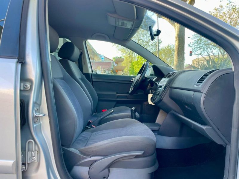 VOLKSWAGEN POLO IV TDI 80 CONFORTLINE 