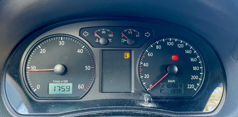 VOLKSWAGEN POLO IV TDI 80 CONFORTLINE 