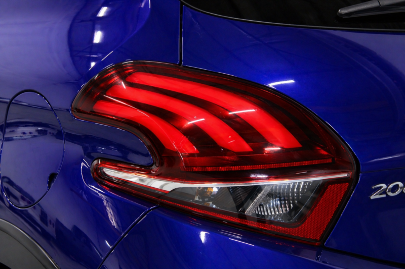 PEUGEOT 208 GTI BPS I 1.6 THP 208 I 72 500 km I Bicolore Noir Bleu I Garantie 12 mois