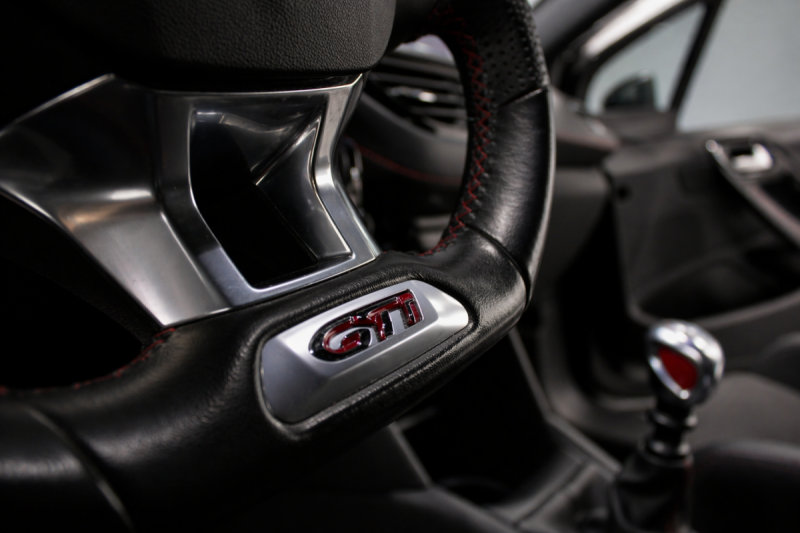 PEUGEOT 208 GTI BPS I 1.6 THP 208 I 72 500 km I Bicolore Noir Bleu I Garantie 12 mois