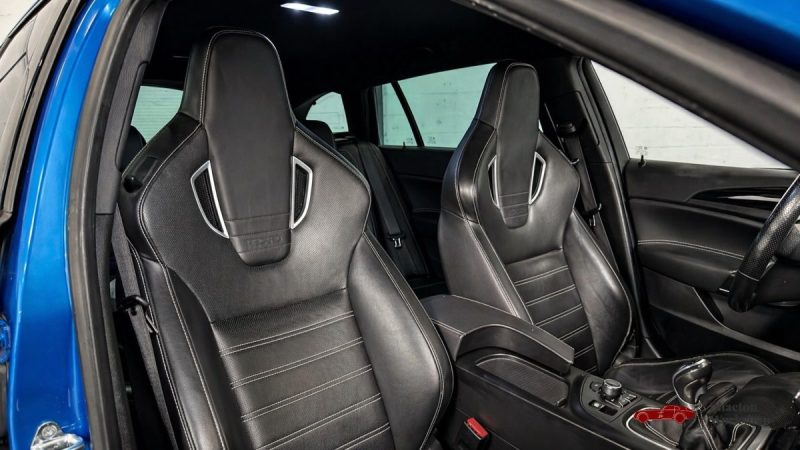 Opel Insignia SW OPC 2.8 V6 Turbo 325ch | Boîte Manuelle | Ligne Inox | Suivi Complet