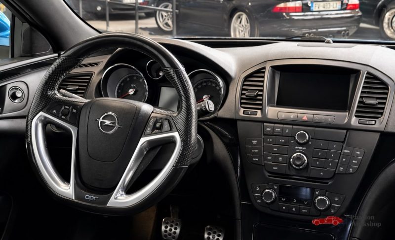 Opel Insignia SW OPC 2.8 V6 Turbo 325ch | Boîte Manuelle | Ligne Inox | Suivi Complet