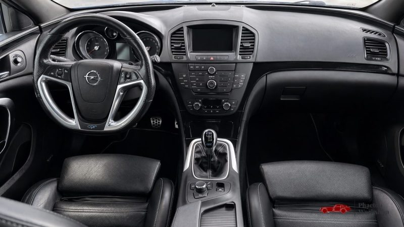 Opel Insignia SW OPC 2.8 V6 Turbo 325ch | Boîte Manuelle | Ligne Inox | Suivi Complet