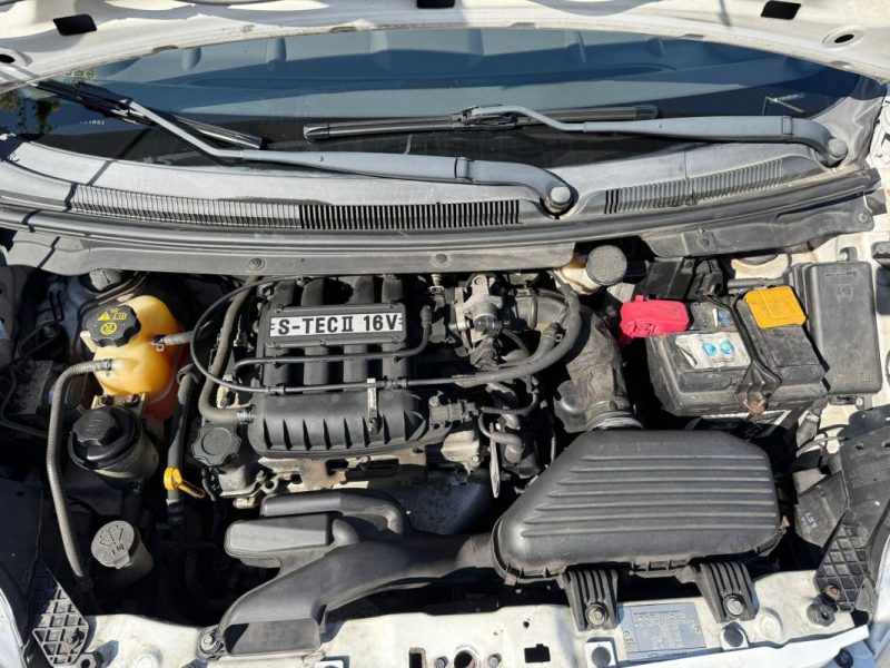 CHEVROLET SPARK 1.0i 16V 68CH SERIE SPECIALE 2011