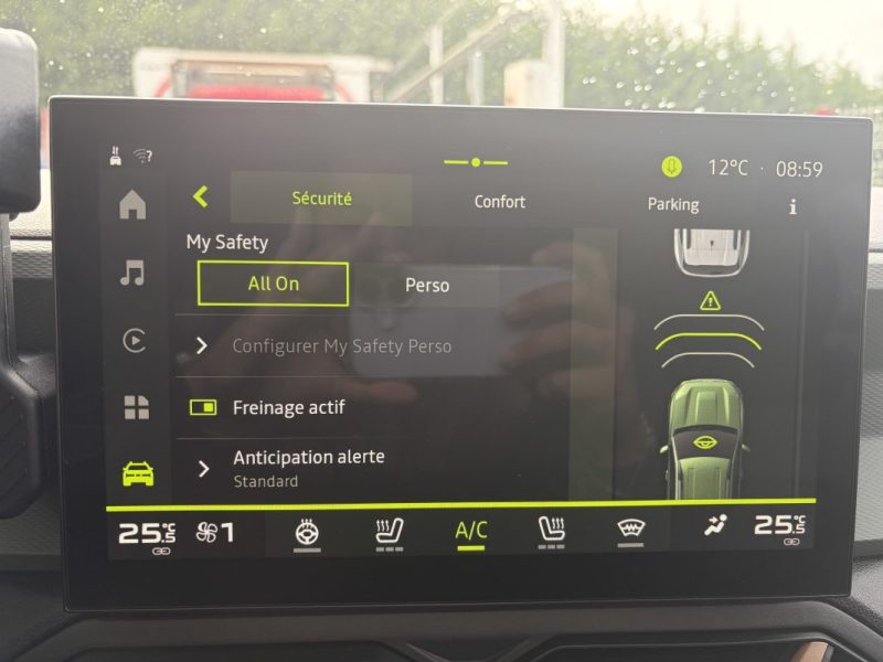 Dacia Bigster Tce 130Ch  Extrême Vrai 4x4 / Toit ouvrant 