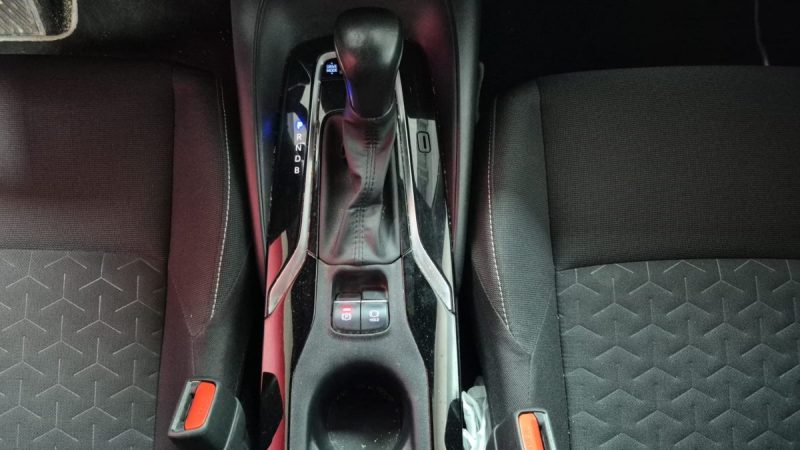 TOYOTA COROLLA TOURING SPORTS 122cv DYNAMIC BUSINESS/1 ERE MAIN/TVA RECUPERABLE