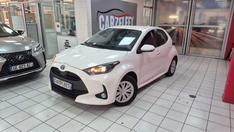 TOYOTA YARIS 4 BERLINE 116cv DYNAMIC BUSINESS 2022/1 ERE MAIN/TVA RECUPERABLE