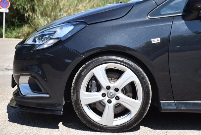 OPEL  CORSA 1.6 TURBO OPC 