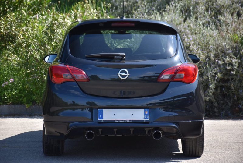 OPEL  CORSA 1.6 TURBO OPC 