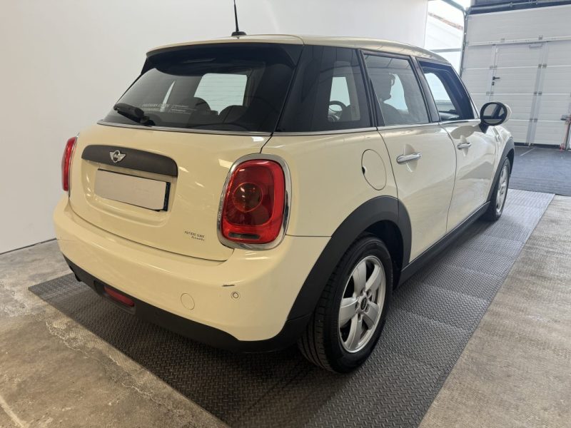 MINI MINI (F55) ONE 1,2L 102CV 2016 BVA