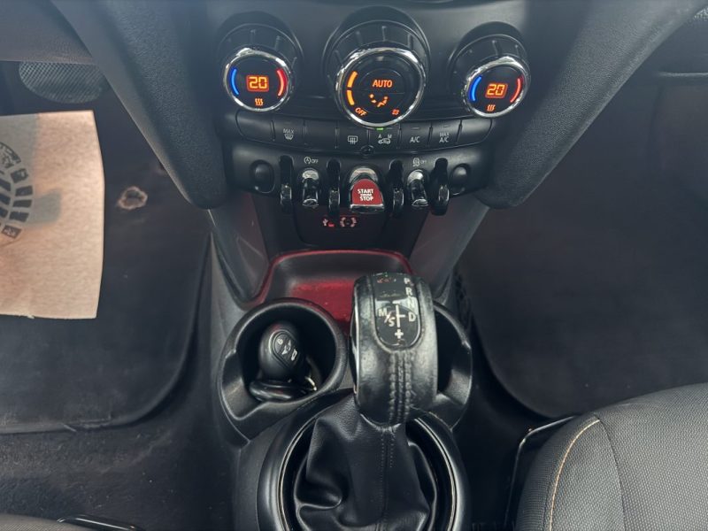 MINI MINI (F55) ONE 1,2L 102CV 2016 BVA