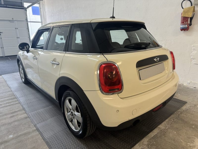 MINI MINI (F55) ONE 1,2L 102CV 2016 BVA