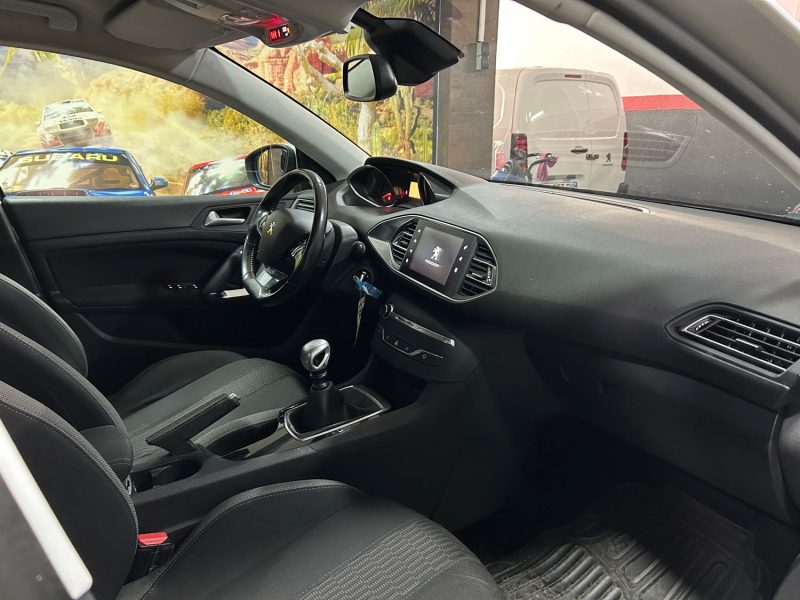 PEUGEOT 308 1.6 HDI 120CH BVM6
