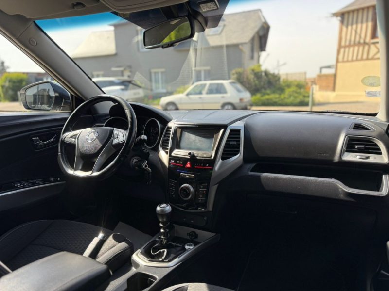 Ssangyong Tivoli 1.6 E-XDi 115Ch 2WD Luxury