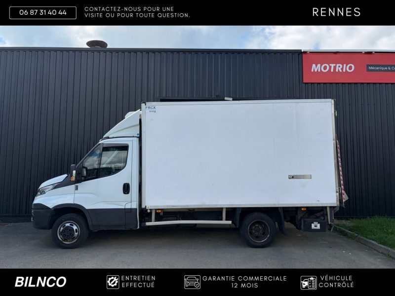 PRIX AFFICHÉ TTC Iveco Daily 6 35-C14 2.3D / Frigorifique / Thermo King V-300 Max / Hayon Dhollandia