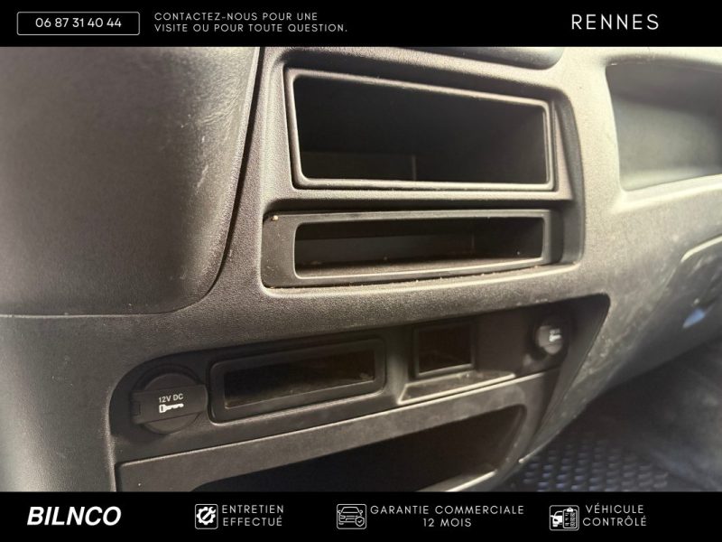 PRIX AFFICHÉ TTC Iveco Daily 6 35-C14 2.3D / Frigorifique / Thermo King V-300 Max / Hayon Dhollandia