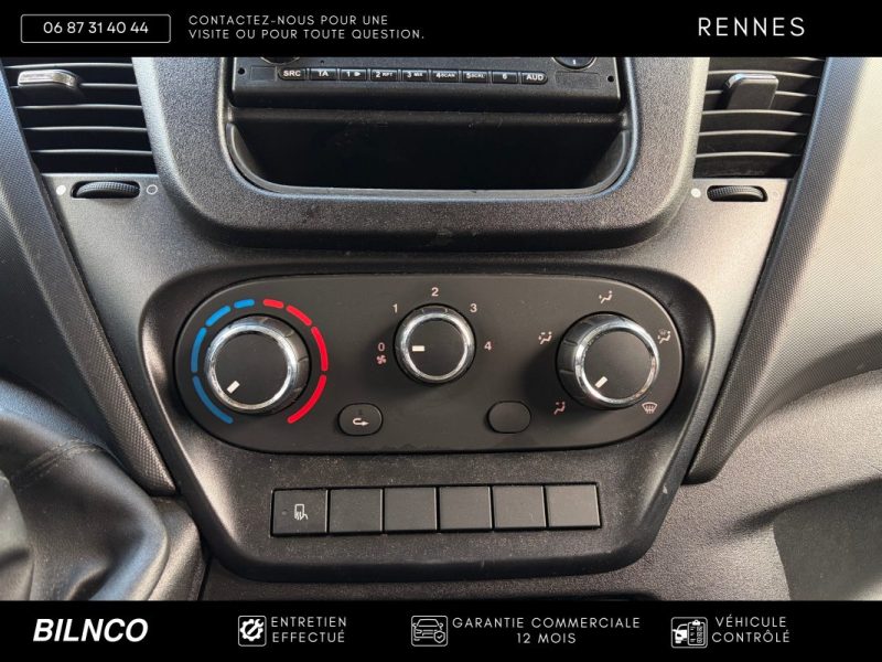 PRIX AFFICHÉ TTC Iveco Daily 6 35-C14 2.3D / Frigorifique / Thermo King V-300 Max / Hayon Dhollandia