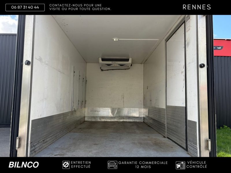 PRIX AFFICHÉ TTC Iveco Daily 6 35-C14 2.3D / Frigorifique / Thermo King V-300 Max / Hayon Dhollandia