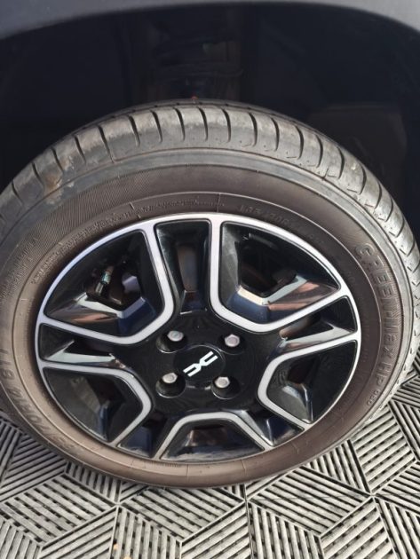 DACIA SPRING 45Cv 100% électrique 1er MAIN 2023