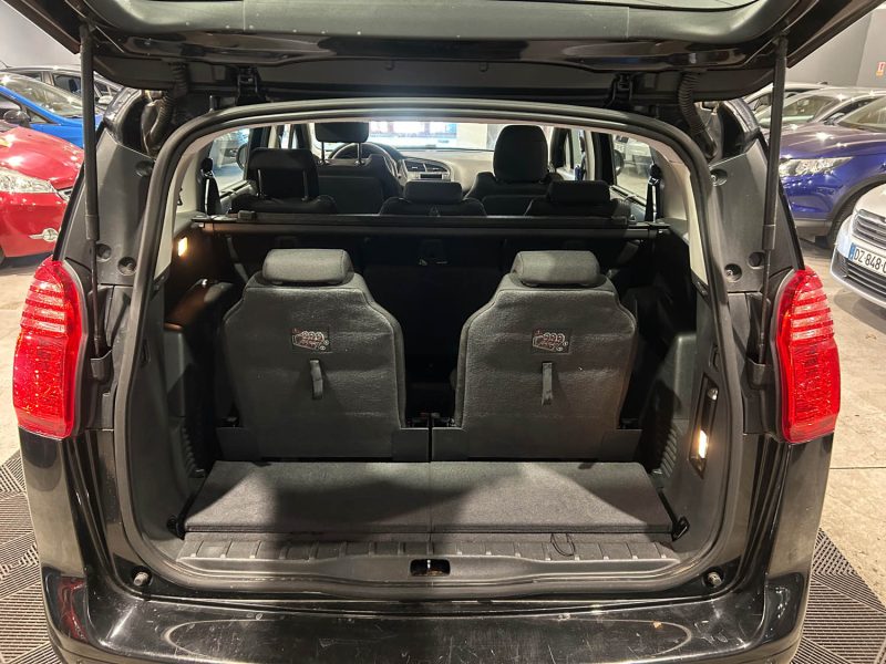 PEUGEOT 5008 2.0 HDI 150CH  