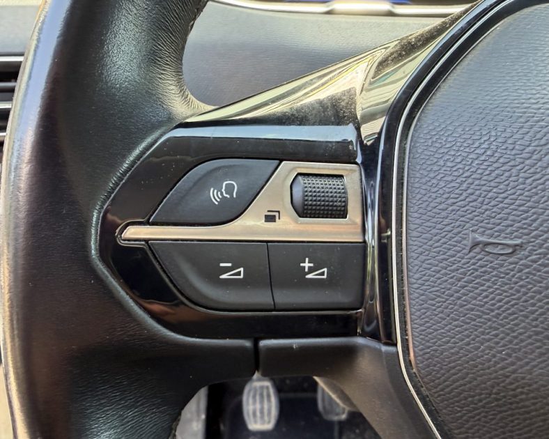 Peugeot 5008 II 130ch Access – 2019 - SOUS GARANTIE – 7 places – Attelage