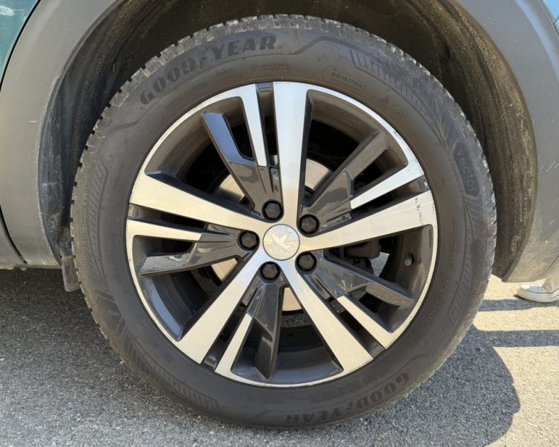 Peugeot 5008 II 130ch Access – 2019 - SOUS GARANTIE – 7 places – Attelage