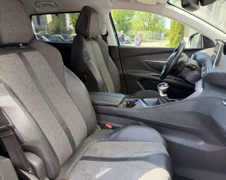 Peugeot 5008 II 130ch Access – 2019 - SOUS GARANTIE – 7 places – Attelage