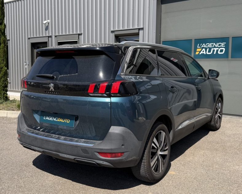 Peugeot 5008 II 130ch Access – 2019 - SOUS GARANTIE – 7 places – Attelage