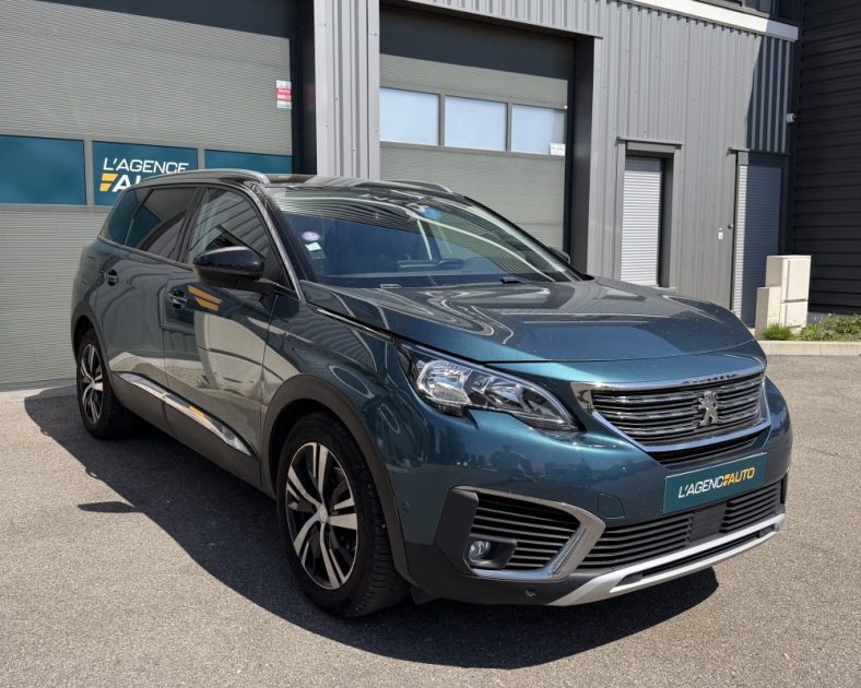 Peugeot 5008 II 130ch Access – 2019 - SOUS GARANTIE – 7 places – Attelage